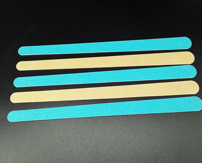 Hot! 10pcs double color 178mm nail files Blue&Wooden wood Nail File 180/240 Disposable Manicure Tools.
Hot! 10pcs double color 178mm nail files Blue&Wooden wood Nail File 180/240 Disposable Manicure Tools.