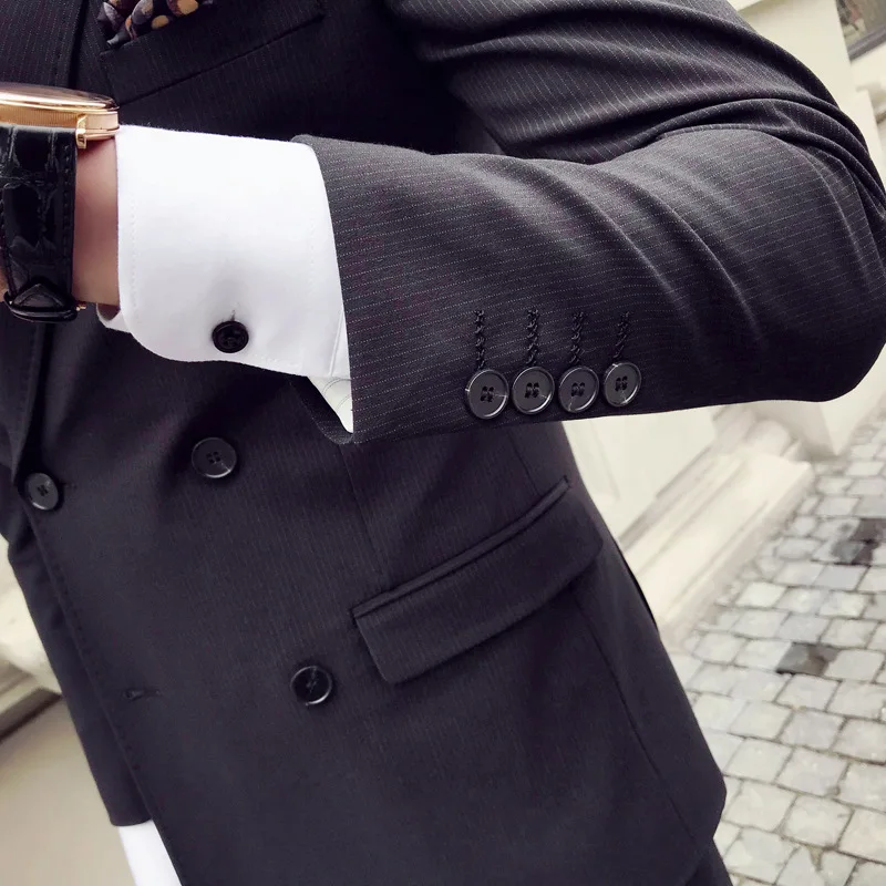 Costume Double Boutonnage Homme Mens Black Striped Slim 3-pieces Sets Wedding Groom Banquet Dress Male
Costume Double Boutonnage Homme Mens Black Striped Slim 3-pieces Sets Wedding Groom Banquet Dress Male