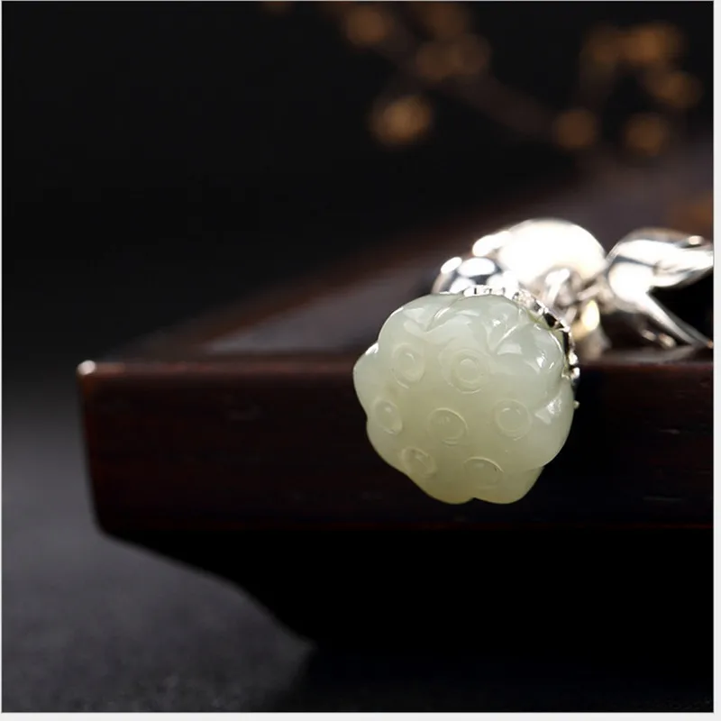 Uglyless S 925 Sterling Silver Bangles Ethnic Hollow Bangle Women Sandalwood Fine Jewelry Retro Enamel Jade Lotus Charms Bijoux
Uglyless S 925 Sterling Silver Bangles Ethnic Hollow Bangle Women Sandalwood Fine Jewelry Retro Enamel Jade Lotus Charms Bijoux