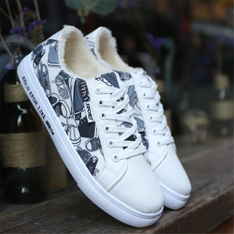 Men vulcanize Shoes Black Blue Winter Flat Shoes Warm Plush Comfortable Men Sneakers Suede Lace-Up Male Footwear student shoes
Men vulcanize Shoes Black Blue Winter Flat Shoes Warm Plush Comfortable Men Sneakers Suede Lace-Up Male Footwear student shoes
