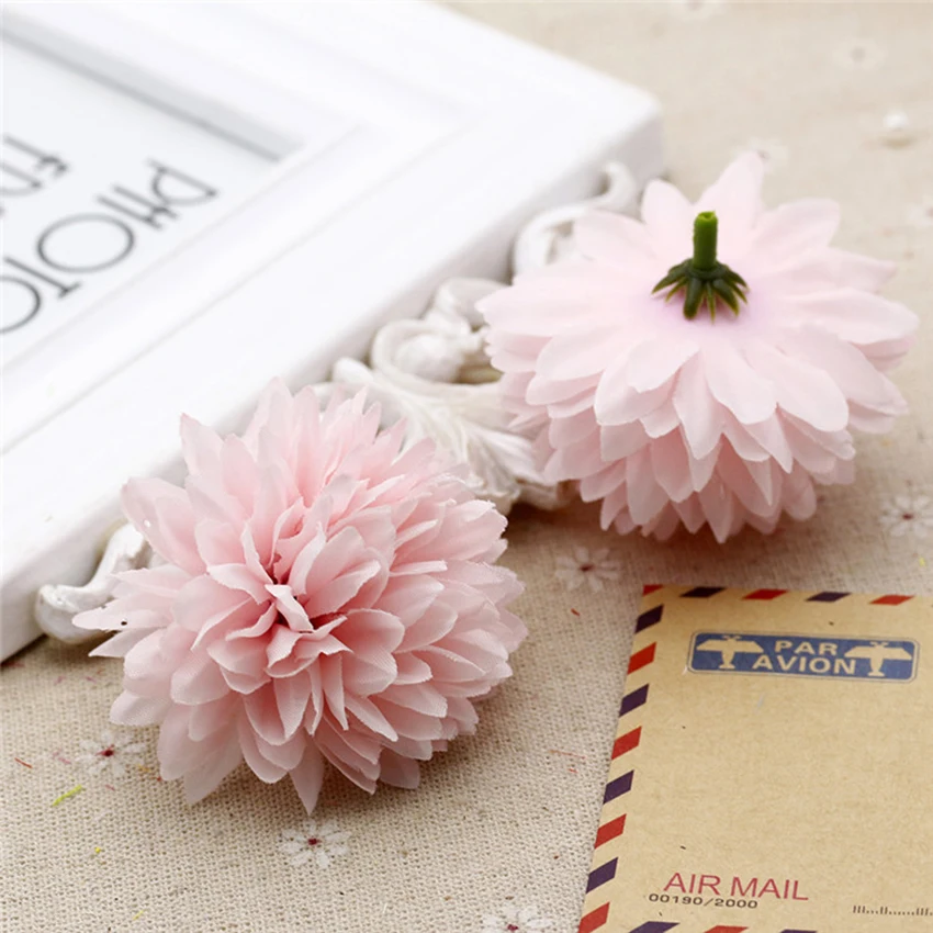 50Pcs/Bag Artificial Flowers Silk Flower Daisy Flower Heads Wedding Car Decoration DIY Fake Flowers Multiuse Flores Artificiales
50Pcs/Bag Artificial Flowers Silk Flower Daisy Flower Heads Wedding Car Decoration DIY Fake Flowers Multiuse Flores Artificiales