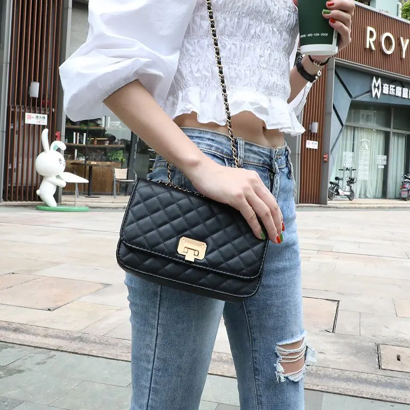 new fashion women messenger bags hotsale diamond lattice luxury handbags women bags designer PU leather women chain shoulder bag
new fashion women messenger bags hotsale diamond lattice luxury handbags women bags designer PU leather women chain shoulder bag
