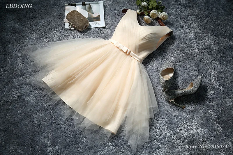 Charming A-line Sleeveless Prom Dress Scallop Neckline Vestidos de festa Lace Up Evening Dresses With Pleat Saches
Charming A-line Sleeveless Prom Dress Scallop Neckline Vestidos de festa Lace Up Evening Dresses With Pleat Saches
