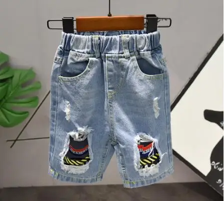 Children's suit boy short-sleeved clothing stitching fashion letter printing short-sleeved ripped jeans two-piece
Children's suit boy short-sleeved clothing stitching fashion letter printing short-sleeved ripped jeans two-piece