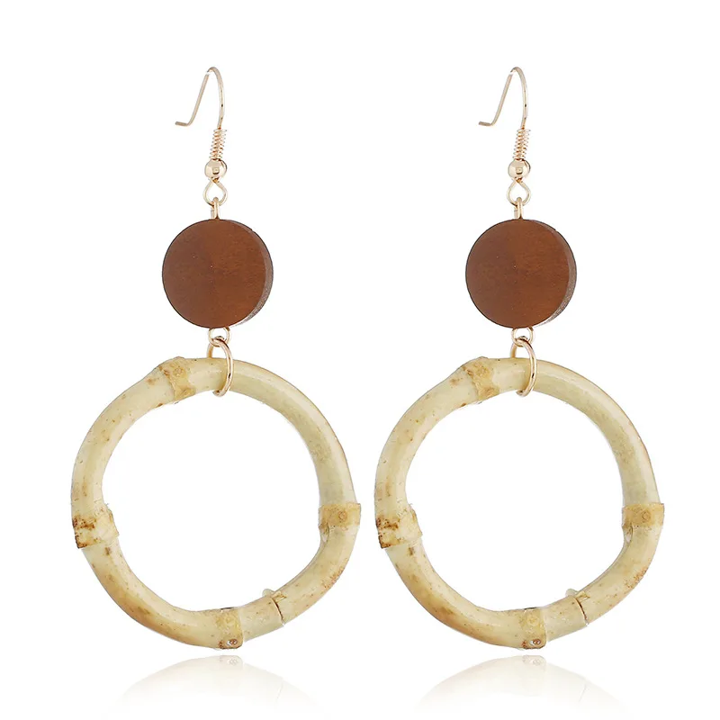 Bohemian retro ethnic creative handmade round hollow bamboo pendant earrings women personality earrings jewelry
Bohemian retro ethnic creative handmade round hollow bamboo pendant earrings women personality earrings jewelry