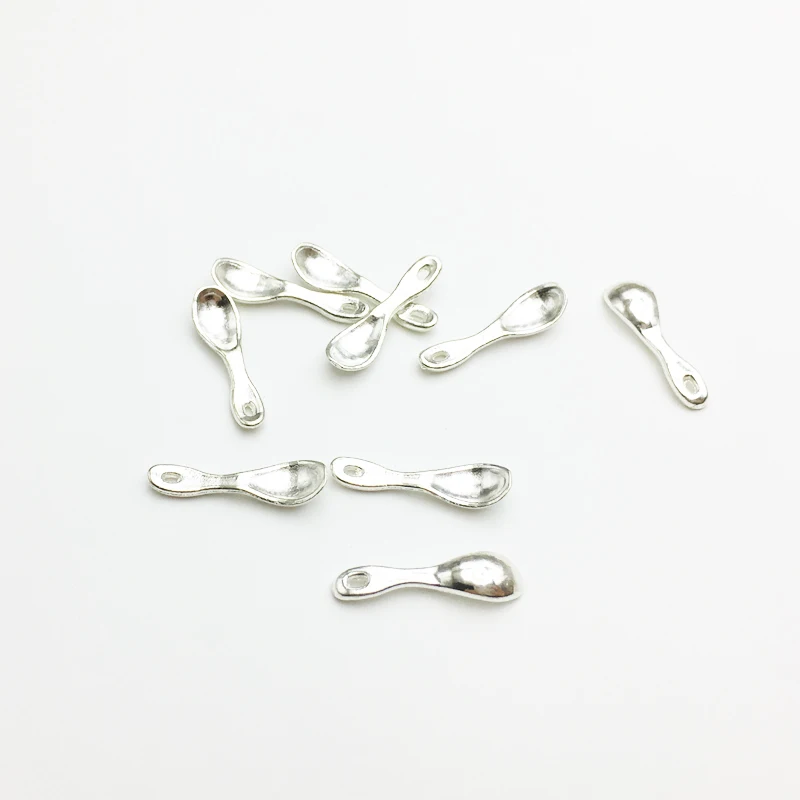 30pcs/lot Charms kitchen cooking spoon 19*5mm handmade Craft pendant making Tibetan Silver Charm
30pcs/lot Charms kitchen cooking spoon 19*5mm handmade Craft pendant making Tibetan Silver Charm
