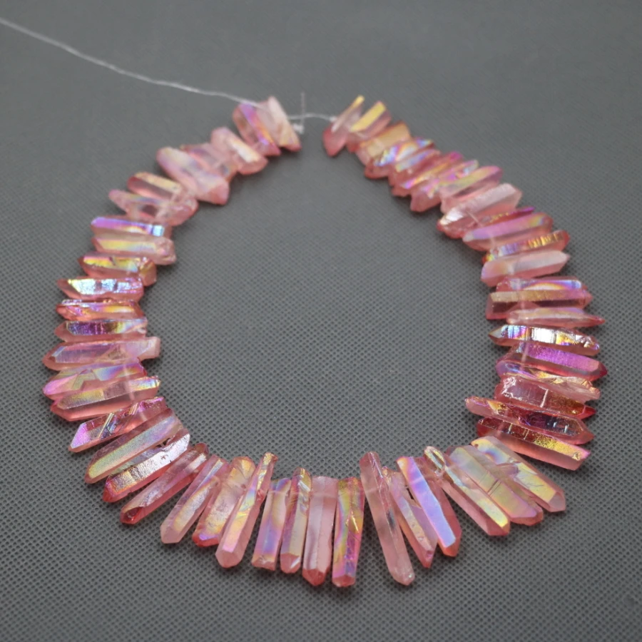 

Approx 54pcs/strand Natural Raw Red Quartz AB Crystal Point Pendant Rough Top Drilled Spike Gem Beads Crystal Women Necklace