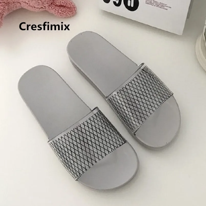 Cresfimix Vrouwen Pantoffels Women Cute Light Weight Transparent Flat Slippers Lady Casual Black Comfortable Slippers C3607
Cresfimix Vrouwen Pantoffels Women Cute Light Weight Transparent Flat Slippers Lady Casual Black Comfortable Slippers C3607