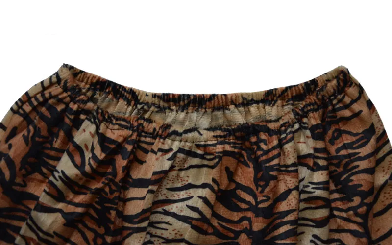 Women Sexy Tiger Print Primitive Society Savage Cosplay Costume For Adults Stage Performance Masquerade Party Halloween
Women Sexy Tiger Print Primitive Society Savage Cosplay Costume For Adults Stage Performance Masquerade Party Halloween