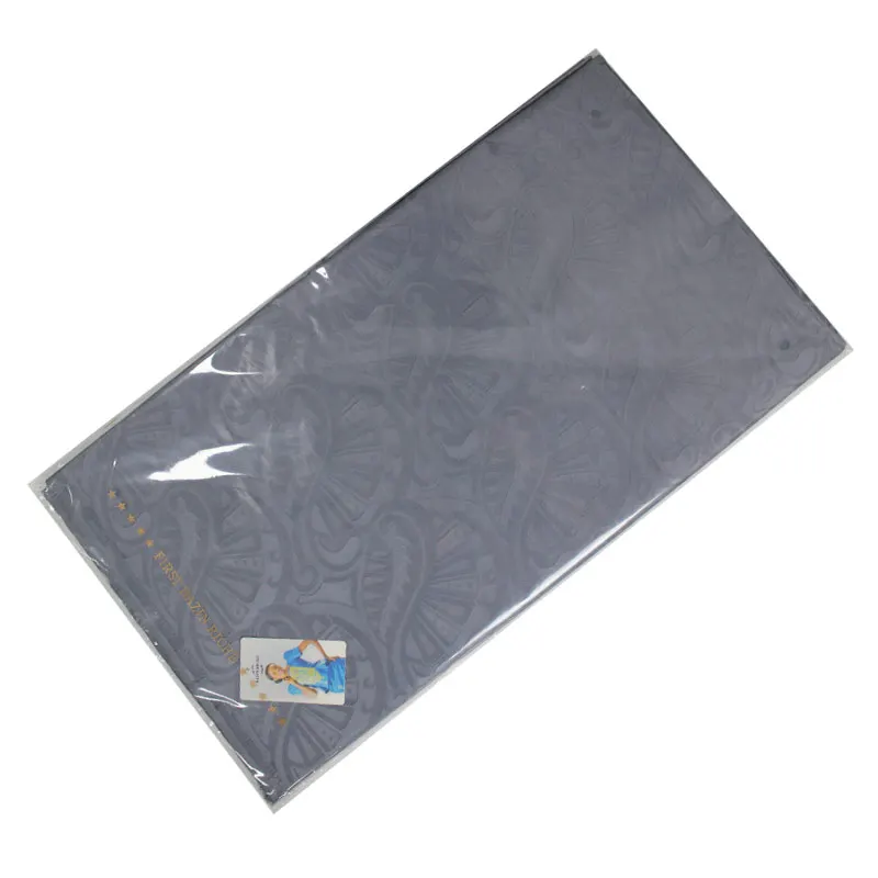 New to cheap hot stamping guinea brocade fabric jacquard Africa bazin riche African clothing lace fabrics f16110704-1
New to cheap hot stamping guinea brocade fabric jacquard Africa bazin riche African clothing lace fabrics f16110704-1