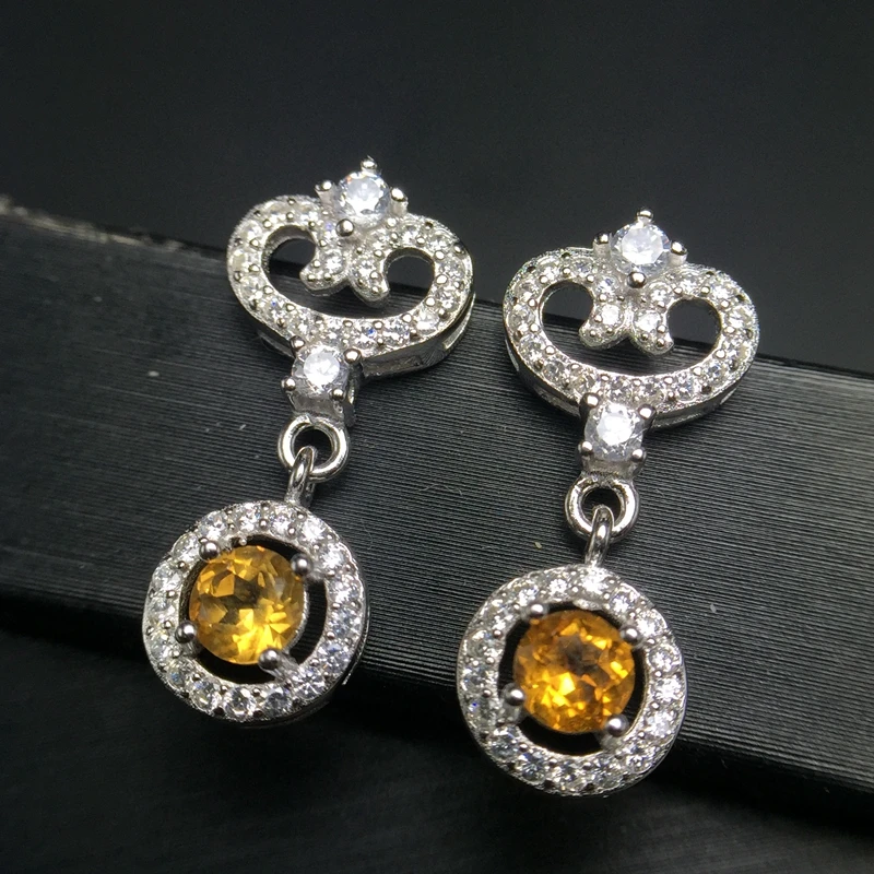 Minimalist style latest design 925 Silver Crystal Crystal Earrings ladies exclusive hot sale recommendation
Minimalist style latest design 925 Silver Crystal Crystal Earrings ladies exclusive hot sale recommendation