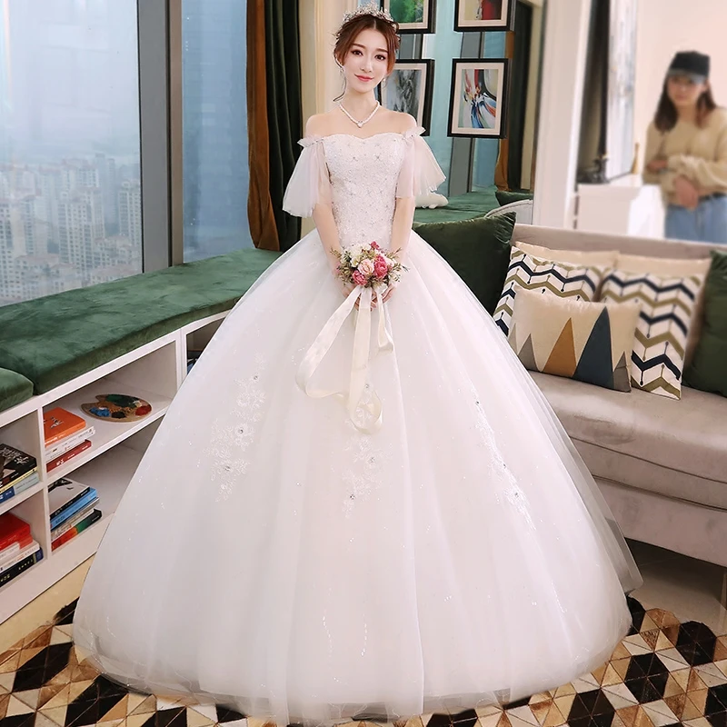 Ruffled White Lace Appliques Ball Gown Wedding Dresses 2019 Sweetheart Beaded Princess Bride Dresses robe de mariee
Ruffled White Lace Appliques Ball Gown Wedding Dresses 2019 Sweetheart Beaded Princess Bride Dresses robe de mariee