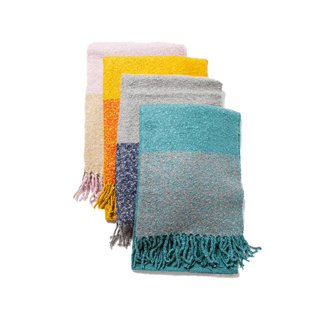 Circle sand Big stripe matching scarf Polyester wraps pashmina women scarfs thick Dual shawl hijab poncho for ladies
Circle sand Big stripe matching scarf Polyester wraps pashmina women scarfs thick Dual shawl hijab poncho for ladies