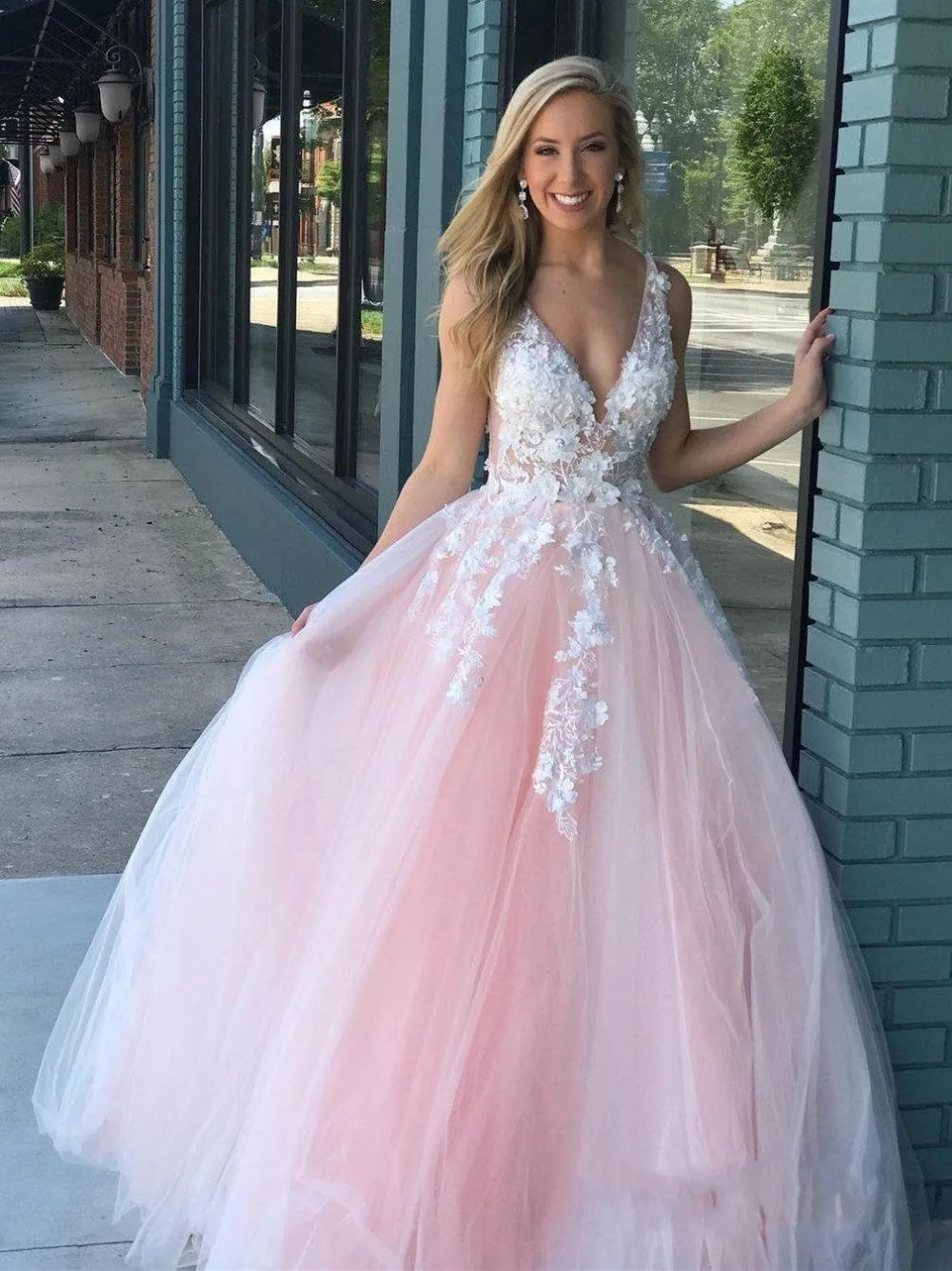 Elegant Deep V Evening Dresses Long Sleeveless Party Gowns Prom Dresses Evening Gowns Sexy Robe De Soiree
Elegant Deep V Evening Dresses Long Sleeveless Party Gowns Prom Dresses Evening Gowns Sexy Robe De Soiree