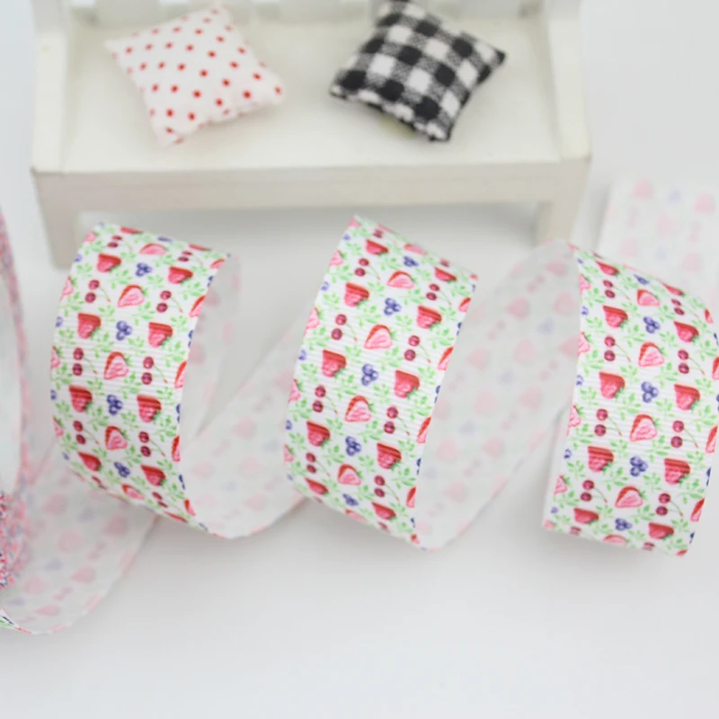 1-1/2"fresh fruit strawberry printed grosgrain ribbon 38mm DIY handmade materials wedding gift wrap ribbons Party Decoration
1-1/2"fresh fruit strawberry printed grosgrain ribbon 38mm DIY handmade materials wedding gift wrap ribbons Party Decoration