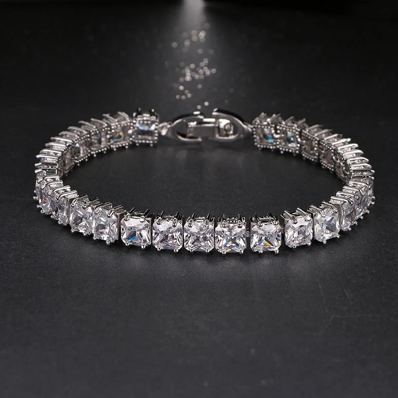 Luxury Design Classic AAA Cubic Zirconia Tennis Bracelets Bling Cuff Bangles Women Jewelry Party Show Gifts Factory Direct B-014
Luxury Design Classic AAA Cubic Zirconia Tennis Bracelets Bling Cuff Bangles Women Jewelry Party Show Gifts Factory Direct B-014