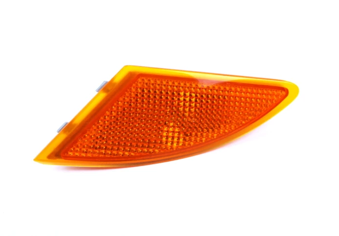 Front Bumper Left side Turn Signal Light for Mercedes W251 R320 R350 R500 R63 2518200121
Front Bumper Left side Turn Signal Light for Mercedes W251 R320 R350 R500 R63 2518200121