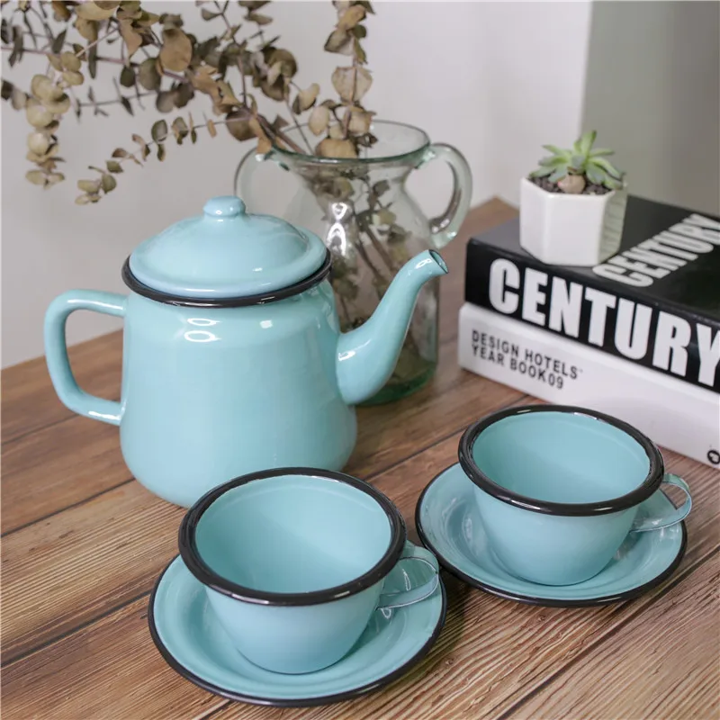 Vintage nostalgic American classic enamel coffee cup pot Ceramic Cups Tea Cup Saucer
Vintage nostalgic American classic enamel coffee cup pot Ceramic Cups Tea Cup Saucer