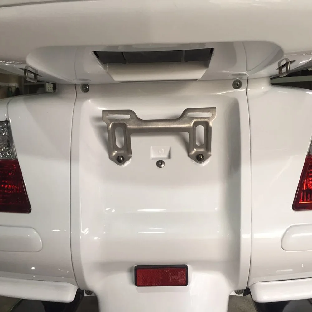 for Honda Goldwing GL1800 2001-2010 Motorcycle Rear License Plate Mounting Bracket Holder
for Honda Goldwing GL1800 2001-2010 Motorcycle Rear License Plate Mounting Bracket Holder