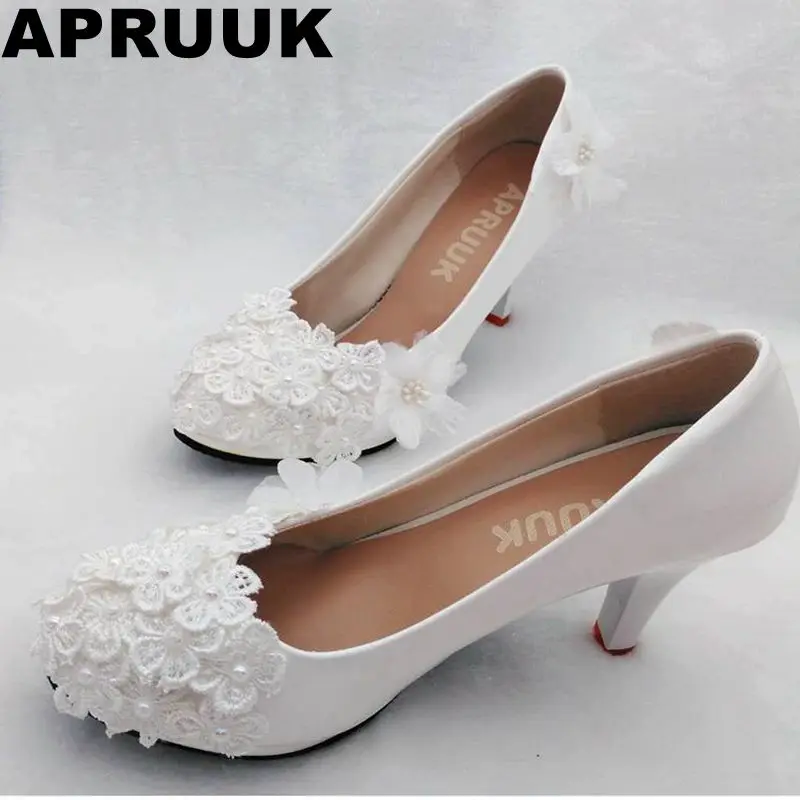 White flower lace wedding shoes bridal woman's pumps shoes fashion pearls bridesmaid ankle straps pumps shoes drop shipping
White flower lace wedding shoes bridal woman's pumps shoes fashion pearls bridesmaid ankle straps pumps shoes drop shipping