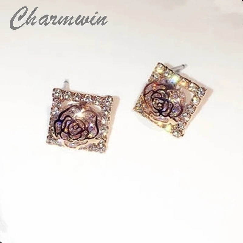Роскошные изысканные хрустальные серьги Charmwin, модные мерцающие циркониевые серьги-гвоздики, ювелирные изделия для женщин PE1194
Роскошные изысканные хрустальные серьги Charmwin, модные мерцающие циркониевые серьги-гвоздики, ювелирные изделия для женщин PE1194