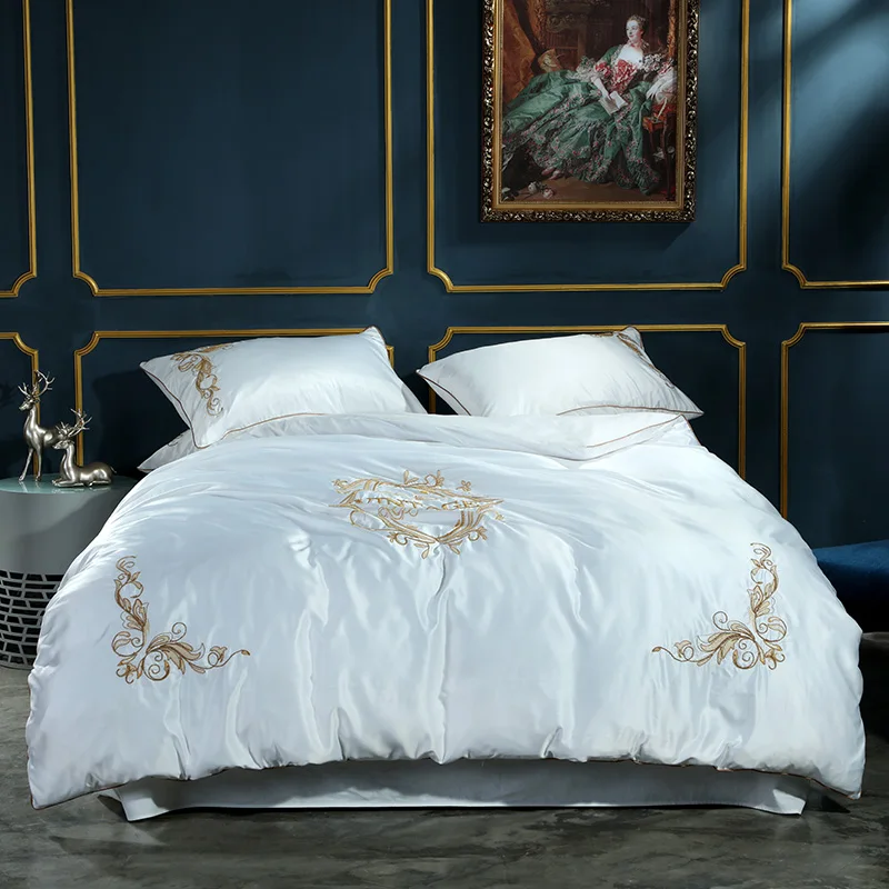 Silk floss Bedsheet set Quilt/Duvet cover Bed set Pillowcase Oriental Embroidery Luxury Bedding set Queen King size 4Pieces
Silk floss Bedsheet set Quilt/Duvet cover Bed set Pillowcase Oriental Embroidery Luxury Bedding set Queen King size 4Pieces