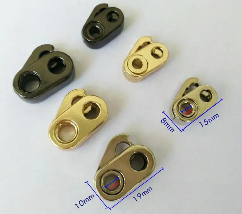 Diy 30 stks/partij metaallegering stoppers toggle cord sloten koord lock een gaten voor 3mm 4mm cord gratis verzending 20170402
Diy 30 stks/partij metaallegering stoppers toggle cord sloten koord lock een gaten voor 3mm 4mm cord gratis verzending 20170402