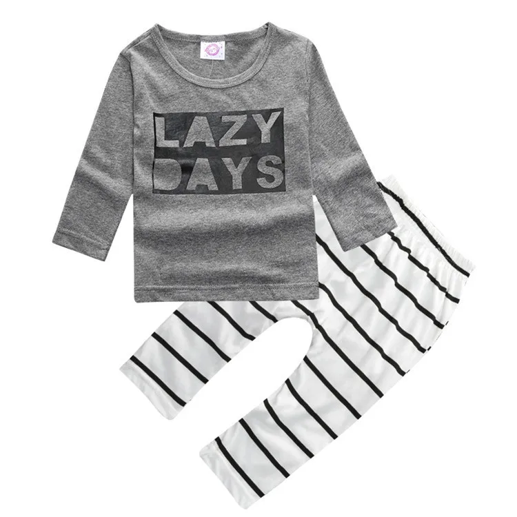 Осенняя одежда для маленьких мальчиков комплект одежды малышей Модная хлопковая