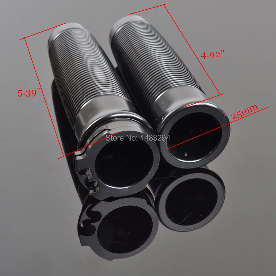 Motorcycle Aluminum Handlebar Grips Hand Grips For Harley 883R Sportster Street Bob Low Rider Chopper Bobber W/ 1" Handlebar
Motorcycle Aluminum Handlebar Grips Hand Grips For Harley 883R Sportster Street Bob Low Rider Chopper Bobber W/ 1" Handlebar