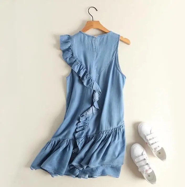 Women's summer sleeveless embroidery thin denim dress female vintage ruffles print sleeveless summer dress TB799
Women's summer sleeveless embroidery thin denim dress female vintage ruffles print sleeveless summer dress TB799