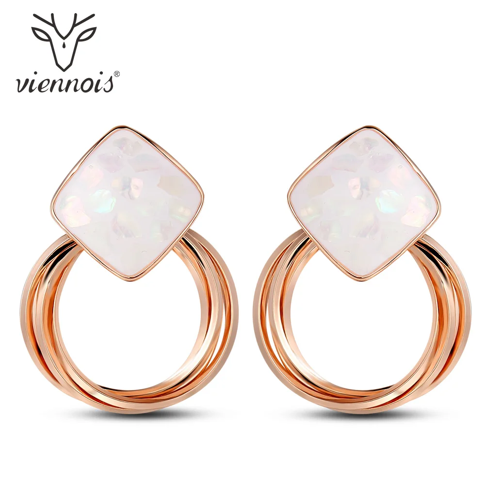 Viennois Korean Statement Stud Earrings for Women White Shell Geometric Stud Earrings Hollow Circle Pendantes
Viennois Korean Statement Stud Earrings for Women White Shell Geometric Stud Earrings Hollow Circle Pendantes