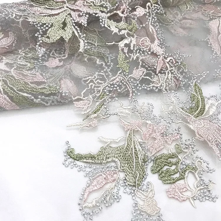 new multi-color metallic lace/flower embroidery fabric 5yards/lot free shipping for evening gowns/proms
new multi-color metallic lace/flower embroidery fabric 5yards/lot free shipping for evening gowns/proms