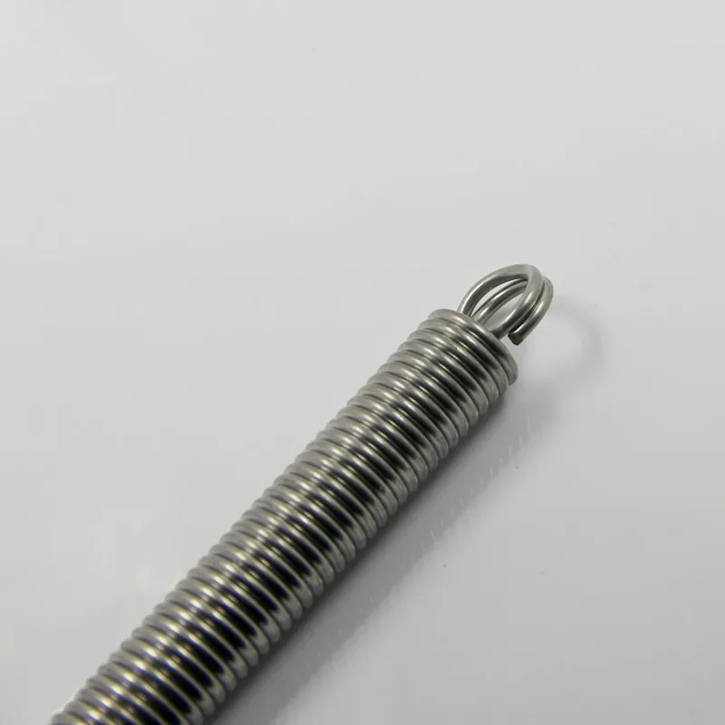 4pcs 1.2*8*300mm stainless steel extension spring tension springs
4pcs 1.2*8*300mm stainless steel extension spring tension springs