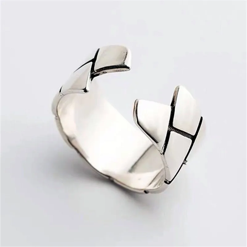 2020 new arrival wide big rock Tibetan sliver open ring geometric Glossy vintage ladies rings free shipping jewelry for women
2020 new arrival wide big rock Tibetan sliver open ring geometric Glossy vintage ladies rings free shipping jewelry for women