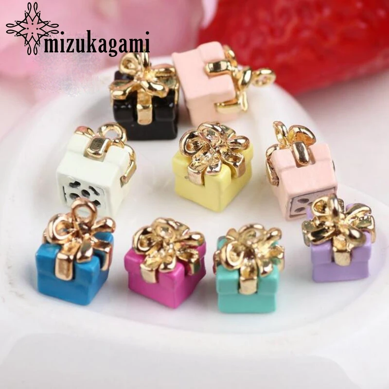 Zinc Alloy Enamel Charms Candy Colors 3D Christmas Gifts Charms 10pcs/lot For DIY Jewelry Making Accessories
Zinc Alloy Enamel Charms Candy Colors 3D Christmas Gifts Charms 10pcs/lot For DIY Jewelry Making Accessories