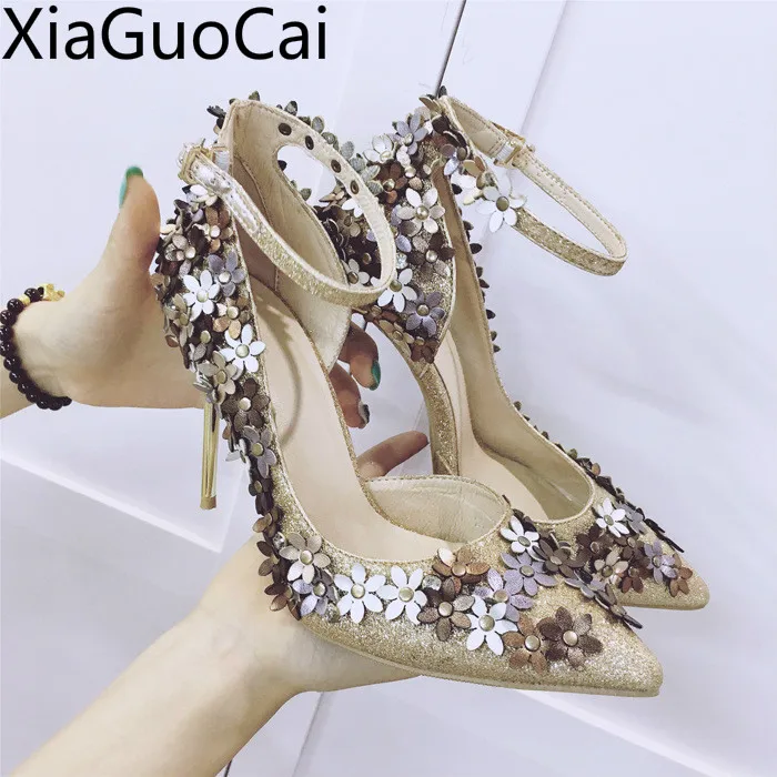 Туфли-лодочки женские на высоком каблуке, заостренный носок, ремешок с пряжкой, туфли-лодочки с блестками, цветами, на шпильке
Туфли-лодочки женские на высоком каблуке, заостренный носок, ремешок с пряжкой, туфли-лодочки с блестками, цветами, на шпильке