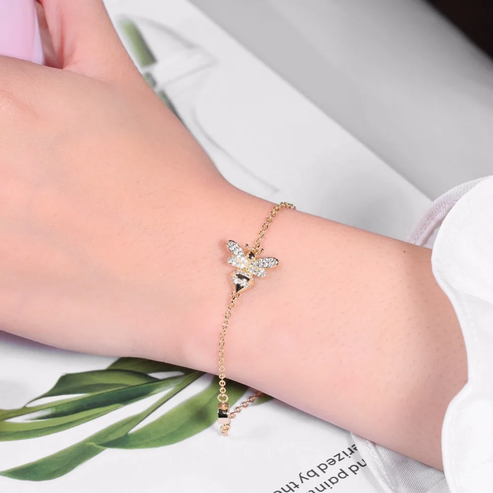 Deelan Charm Bracelets For Women Fashion Crystal Bee Jewelry Girl Adjustable Circus Friendship Bracelet Valentine's Day Present
Deelan Charm Bracelets For Women Fashion Crystal Bee Jewelry Girl Adjustable Circus Friendship Bracelet Valentine's Day Present