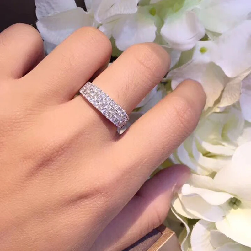 Silver 925 1.2CTW Carat F Color Lab Grown Diamond Round Cut Moissanite Engagement Wedding Band For Women
Silver 925 1.2CTW Carat F Color Lab Grown Diamond Round Cut Moissanite Engagement Wedding Band For Women