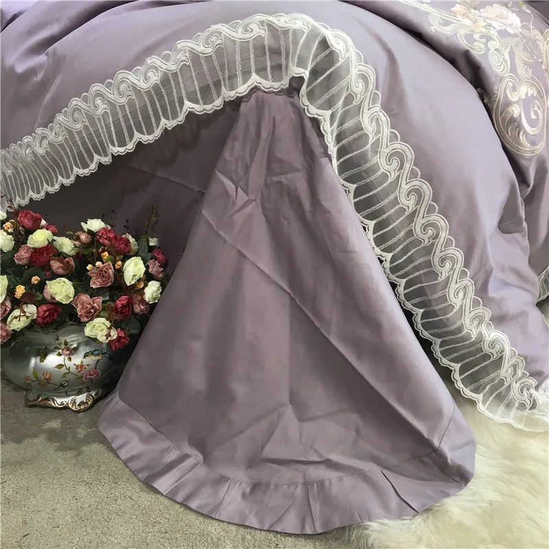 High grade Luxury Purple Pastoral Flower Lace Embroidery Egyptian cotton Bedding Set Duvet cover Bed sheet Bed Linen Pillowcases
High grade Luxury Purple Pastoral Flower Lace Embroidery Egyptian cotton Bedding Set Duvet cover Bed sheet Bed Linen Pillowcases
