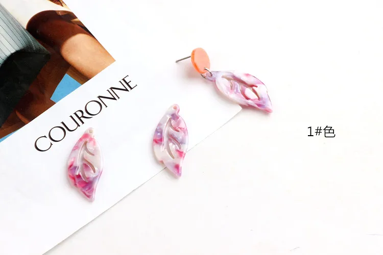 Ritoule DIY ear jewelry accessories imported from Japan and Korea leaves earbob shaped acetate material pendant Pendant
Ritoule DIY ear jewelry accessories imported from Japan and Korea leaves earbob shaped acetate material pendant Pendant
