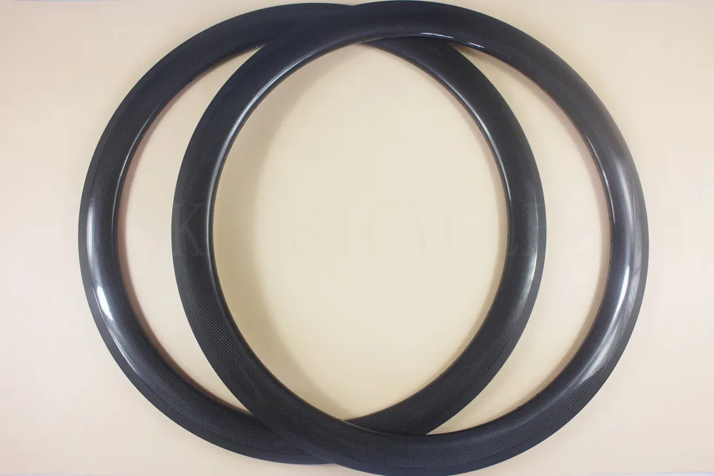 2Pcs 700C 50mm clincher rim 18/21 holes or Customize Road bike 3K UD 12K full carbon fibre bicycle wheel rims 23 or 25mm width
2Pcs 700C 50mm clincher rim 18/21 holes or Customize Road bike 3K UD 12K full carbon fibre bicycle wheel rims 23 or 25mm width