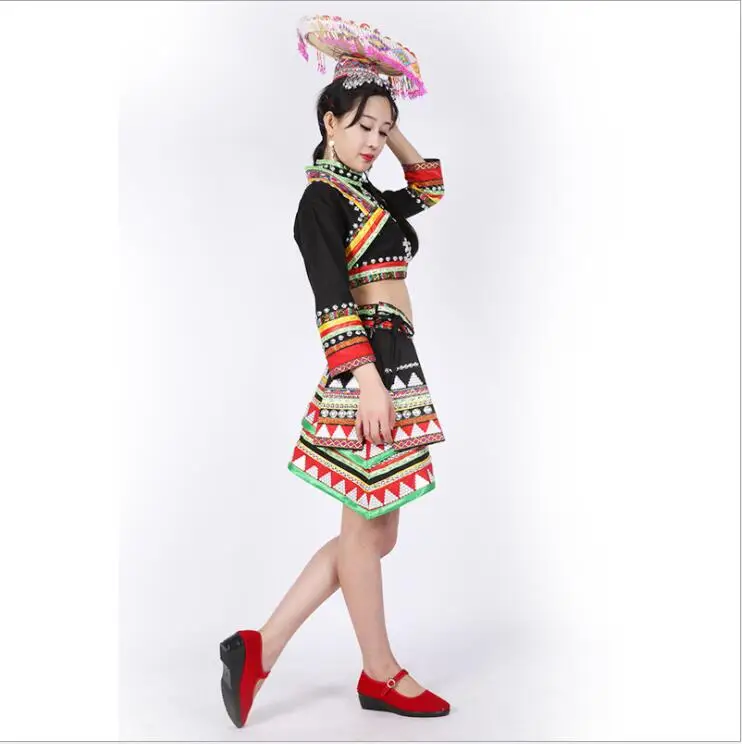 Laos Thailand YunNan Dai Nationality Dance Costume China ethnic minority Outfit Dai Traditional Suits Hat + Top Jacket + Skirt
Laos Thailand YunNan Dai Nationality Dance Costume China ethnic minority Outfit Dai Traditional Suits Hat + Top Jacket + Skirt