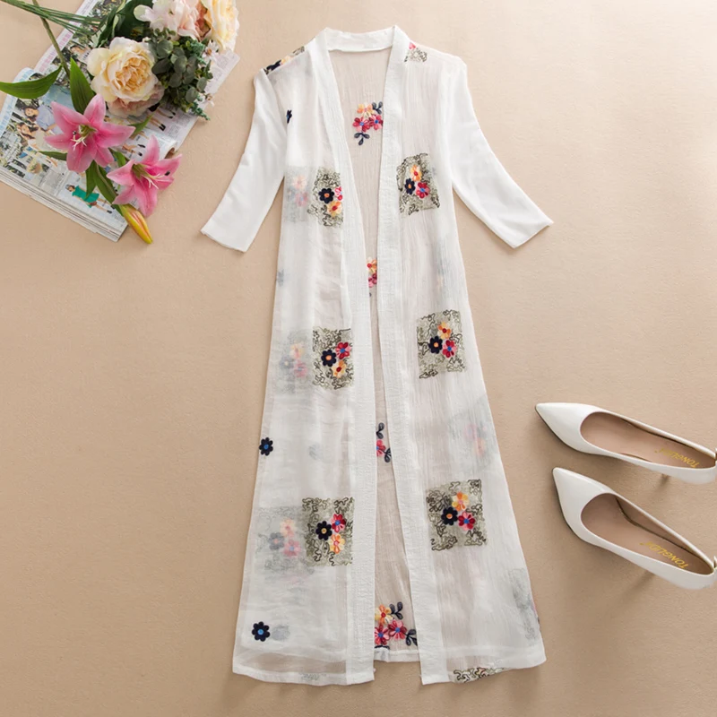 Summer 3/4 Sleeve Embroidery Chiffon Kimonos Women Chinse Style Embroidery Red Chiffon Shirts Lady Plus Long Top
Summer 3/4 Sleeve Embroidery Chiffon Kimonos Women Chinse Style Embroidery Red Chiffon Shirts Lady Plus Long Top