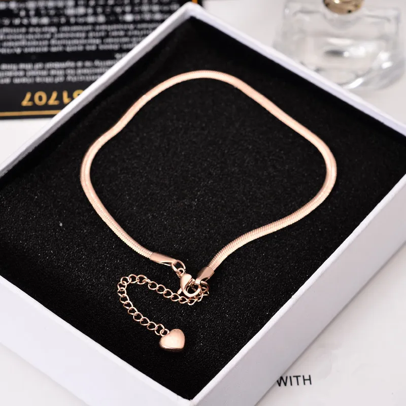 YUN RUO 2021 New Fashion Rose Gold Color Snake Chian Anklet Chic Style Woman 316 L Titanium Steel Jewelry Top Quality Never Fade
YUN RUO 2021 New Fashion Rose Gold Color Snake Chian Anklet Chic Style Woman 316 L Titanium Steel Jewelry Top Quality Never Fade