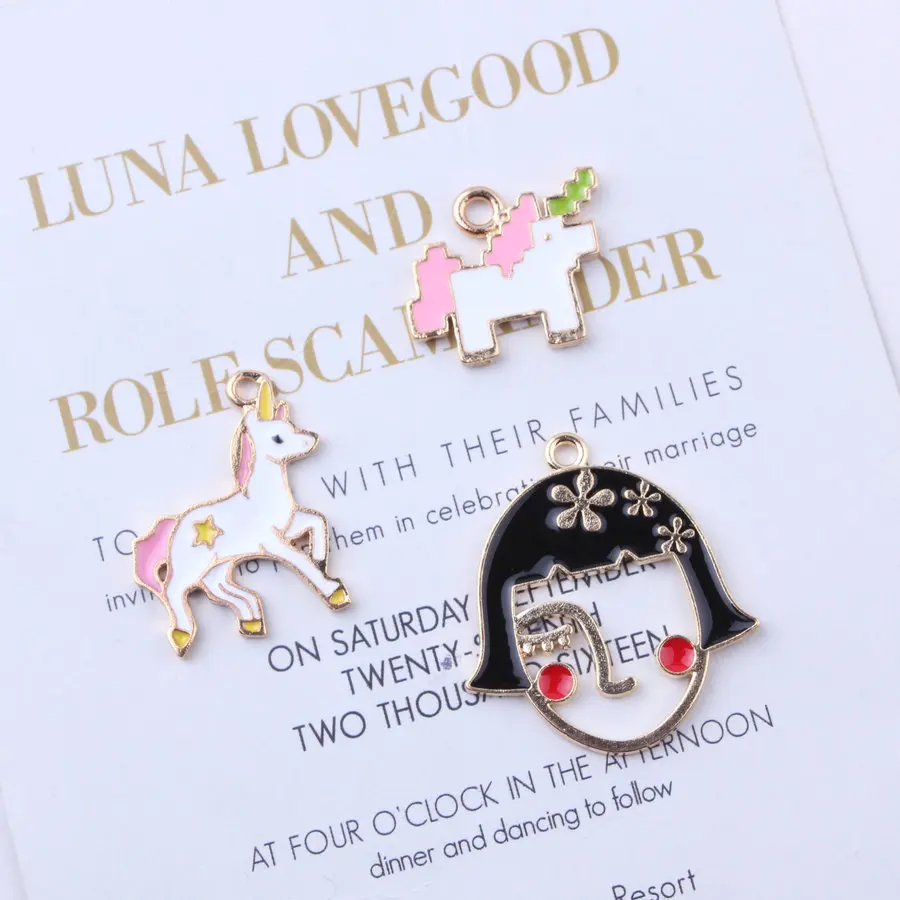 New Doll head horse Enamel Charms for Jewelry Making Alloy Dangle Charm DIY Pendant Findings for Necklace Bracelet Accessories
New Doll head horse Enamel Charms for Jewelry Making Alloy Dangle Charm DIY Pendant Findings for Necklace Bracelet Accessories