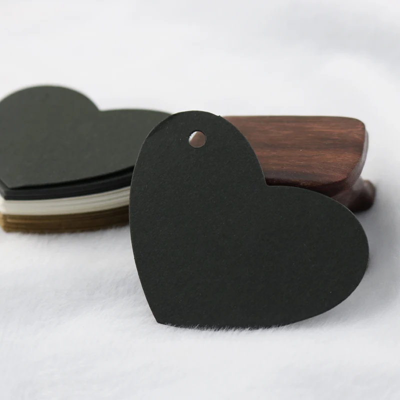 500pcs Fashion Jewelry Hand Tags 6.5x5cm Heart Design Brown/Black/White Kraft Paper Card Earring Clothes Price Tag
500pcs Fashion Jewelry Hand Tags 6.5x5cm Heart Design Brown/Black/White Kraft Paper Card Earring Clothes Price Tag