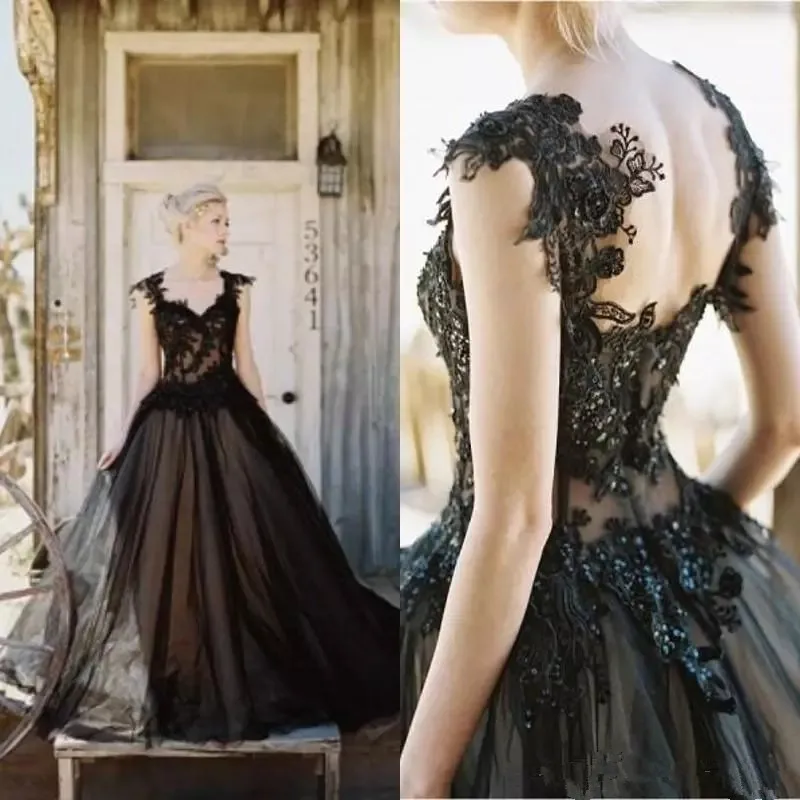 2019 Vintage Black Wedding Dresses Tulle Lace Applique sweetheart A-line Gothic Beaded Backless Long Bridal Gowns wedding gown
2019 Vintage Black Wedding Dresses Tulle Lace Applique sweetheart A-line Gothic Beaded Backless Long Bridal Gowns wedding gown