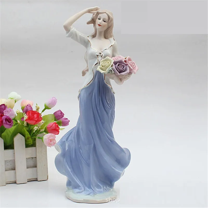 Europe Ceramic Beauty Figurines Crafts Decoration Western Lady Girls Porcelain Handicraft Ornament Wedding Gift R770
Europe Ceramic Beauty Figurines Crafts Decoration Western Lady Girls Porcelain Handicraft Ornament Wedding Gift R770
