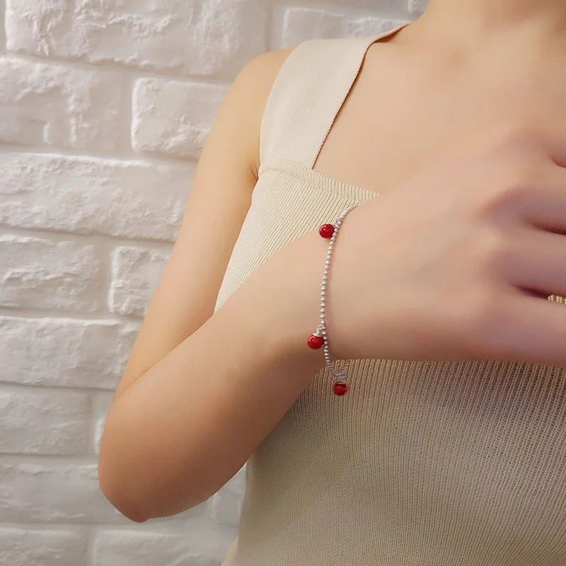 Sweet Cute Chain&Link Bracelet For Women Buckle bracelet 925 Silver Trendy Bracelet Red Ball Handmade Original Bracelet Jewelry
Sweet Cute Chain&Link Bracelet For Women Buckle bracelet 925 Silver Trendy Bracelet Red Ball Handmade Original Bracelet Jewelry