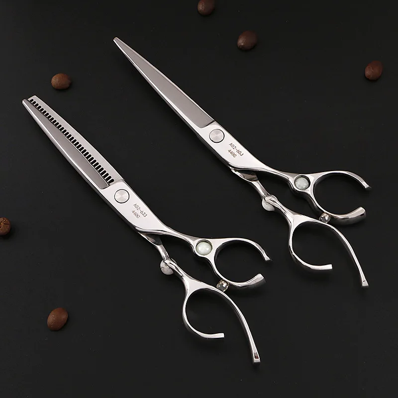 Freelander 6.0" professional Japan 440c Silver hairdressing scissor set With Screw for barber or home use
Freelander 6.0" professional Japan 440c Silver hairdressing scissor set With Screw for barber or home use